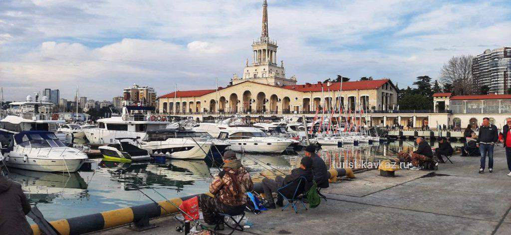 Рыбалка в Сочи. Морской порт и морской вокзал – Туристический Кавказ